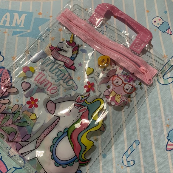 Pink Unicorn Themed Stationery Set - Picture 4 of 13